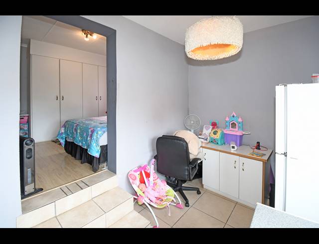 3 BEDROOM HOUSE FOR SALE IN CRAIGAVON